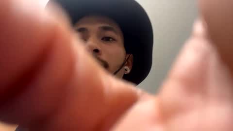 Snapshot of j0nnyk1ng chatting on 5, 3, 2025 Mugen online show from 5, 3, 2025