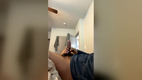 Snapshot of j865769 chatting on 10, 5, 2026 j865769 online show from 10, 5, 2026