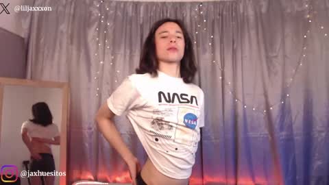 Snapshot of j_a_x_x_x_o_n chatting on 9, 5, 2026 Hey im Jaxxxon check my info online show from 9, 5, 2026