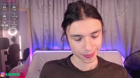 Snapshot of j_a_x_x_x_o_n chatting on 3, 7, 2026 Hey im Jaxxxon check my info online show from 3, 7, 2026