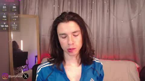 Snapshot of j_a_x_x_x_o_n chatting on 22, 7, 2026 Hey im Jaxxxon check my info online show from 22, 7, 2026