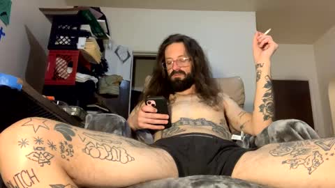 Snapshot of j_boogie_mane chatting on 28, 12, 2024 j boogie online show from 28, 12, 2024