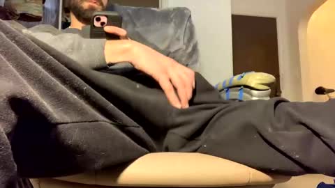 Snapshot of j_boogie_mane chatting on 4, 1, 2025 j boogie online show from 4, 1, 2025