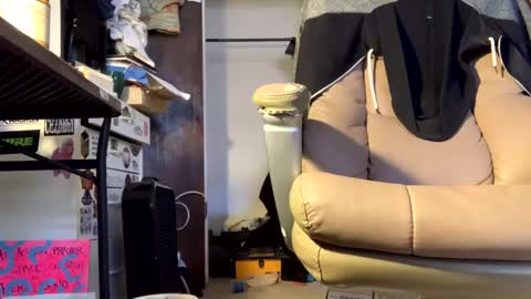 Snapshot of j_boogie_mane chatting on 11, 3, 2025 j boogie online show from 11, 3, 2025