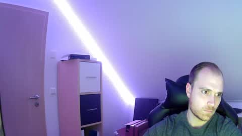 here4y online show from 2, 2, 2025