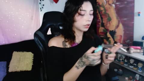 jade 18  online show from 22, 3, 2026