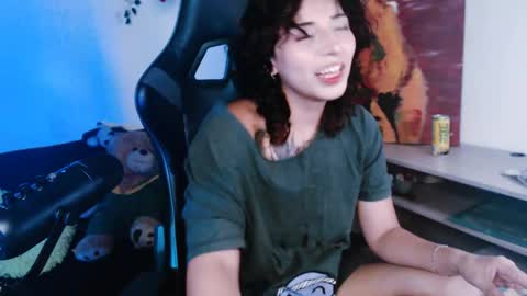 Snapshot of jaadee18 chatting on 26, 4, 2026 jade 18 online show from 26, 4, 2026