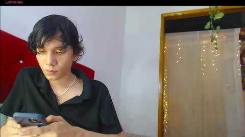 Snapshot of jack_s21 chatting on 28, 4, 2026 Laick online show from 28, 4, 2026