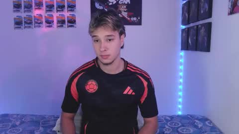 J online show from 21, 11, 2025