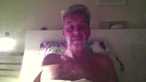 Snapshot of jackblack650 chatting on 17, 5, 2026 jackblack650 online show from 17, 5, 2026