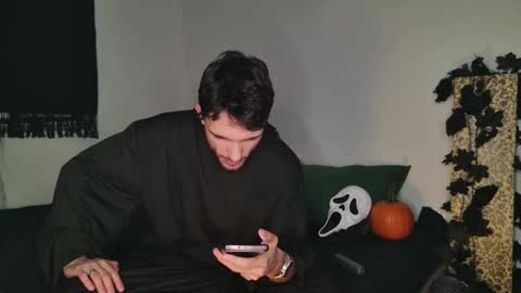 Snapshot of jackdesfeux chatting on 28, 10, 2025 Jack  online show from 28, 10, 2025