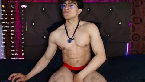 Jacke online show from 15, 1, 2026