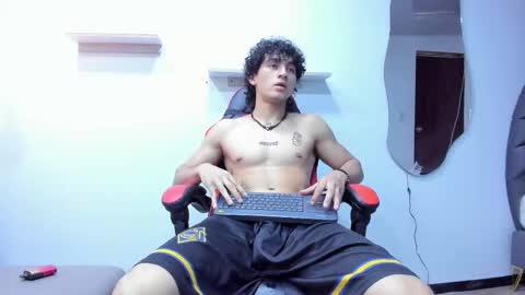 Snapshot of jackestaylor chatting on 13, 9, 2025 Jackes Taylor online show from 13, 9, 2025