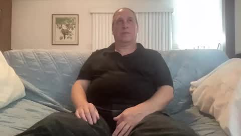 Snapshot of jackinhippie124 chatting on 28, 10, 2025 FunGuyTime online show from 28, 10, 2025