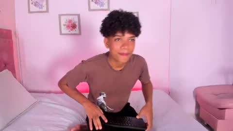 Snapshot of jackk_russell chatting on 12, 6, 2026 Jackk Russell online show from 12, 6, 2026
