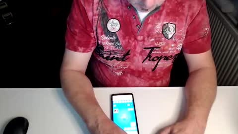 Jack independent model  online show from 26, 4, 2026