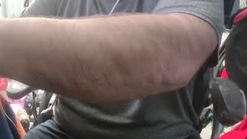 Snapshot of jacksonp41 chatting on 4, 1, 2025 jacksonp41 online show from 4, 1, 2025