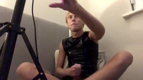 Snapshot of jackxxxgrey chatting on 14, 12, 2024 Jack Grey sub online show from 14, 12, 2024
