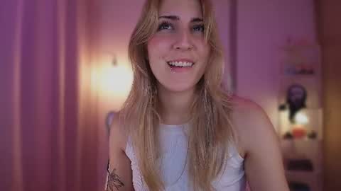 Snapshot of jacky_croft chatting on 2, 7, 2026 Linda Sofia help me get to 100 thumbs up online show from 2, 7, 2026