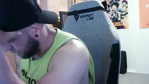 SomeAusCouple online show from 28, 1, 2025