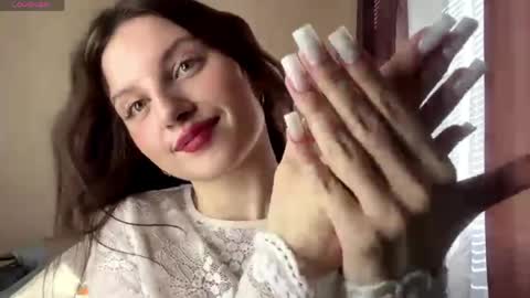 Snapshot of jaclynmalcolm chatting on 20, 5, 2026 Lillian online show from 20, 5, 2026