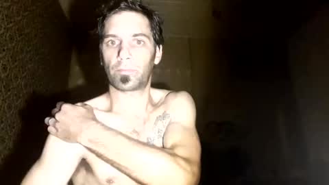 Snapshot of jaco977785 chatting on 4, 10, 2025 zippo online show from 4, 10, 2025