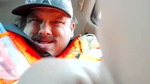 Snapshot of jacobledyit21 chatting on 2, 11, 2025 Shakey j online show from 2, 11, 2025