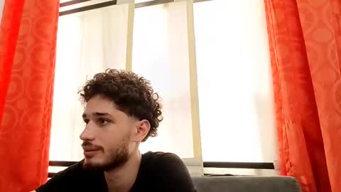 Snapshot of jacobmurphy2103 chatting on 20, 12, 2025 JACOB ROBIN online show from 20, 12, 2025