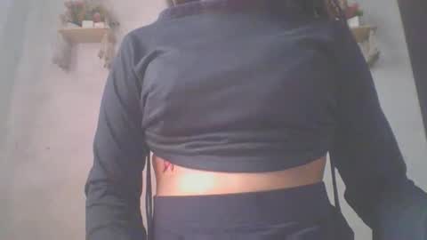 jacqueline_fernandez online show from 4, 11, 2025