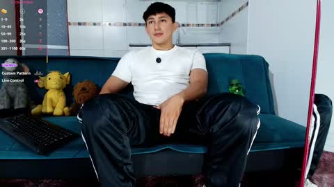 Snapshot of jacques_cardiet chatting on 25, 2, 2026 jacobo online show from 25, 2, 2026