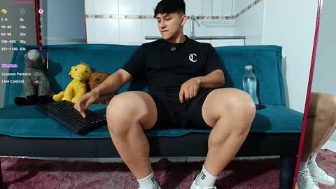 Snapshot of jacques_cardiet chatting on 3, 3, 2026 jacobo online show from 3, 3, 2026