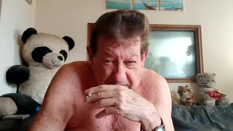 Snapshot of jacques_de_france chatting on 7, 6, 2026 Jacques online show from 7, 6, 2026