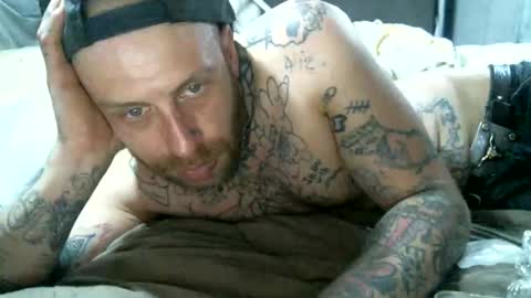 Snapshot of jacquestrap90 chatting on 13, 5, 2026 vincentlove online show from 13, 5, 2026