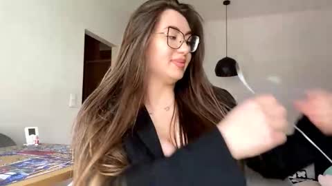 Snapshot of jacquilelis chatting on 2, 3, 2026 Hey there my name is Lina online show from 2, 3, 2026