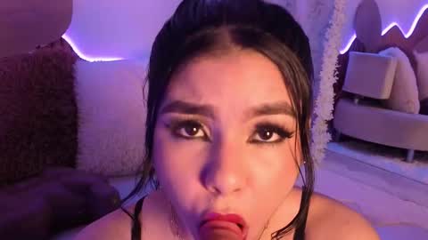  Jade Bonnet online show from 22, 11, 2025