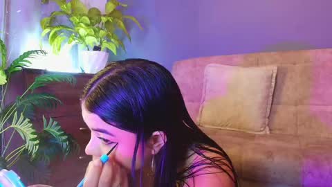 Snapshot of jade_brunnette chatting on 8, 6, 2026 Jade Brunete online show from 8, 6, 2026