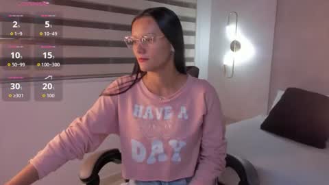 Snapshot of jade_callen chatting on 23, 6, 2026 J A D E online show from 23, 6, 2026