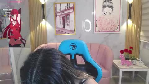 Jade  online show from 30, 11, 2025