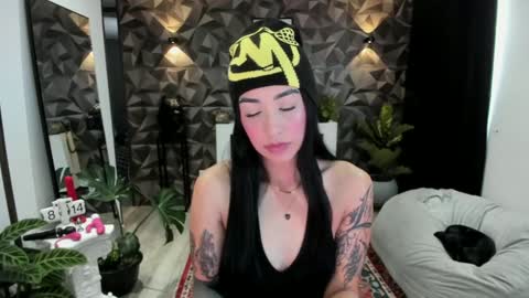 Snapshot of jade_porn chatting on 6, 2, 2025 Jade  independent model online show from 6, 2, 2025