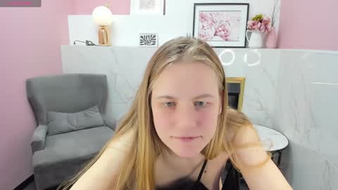 Jade online show from 22, 12, 2024