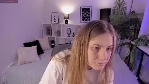 Jade online show from 8, 3, 2025