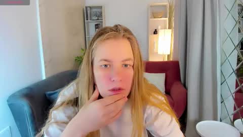 Jade online show from 12, 9, 2025