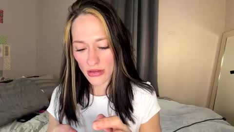 sexyeyes neverlie  online show from 18, 3, 2026