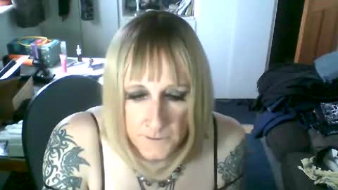 Snapshot of jadeladyboyminx chatting on 5, 2, 2026 Jademinx online show from 5, 2, 2026