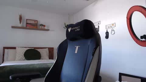 Snapshot of jadelove_ chatting on 27, 1, 2025 Jade Love online show from 27, 1, 2025