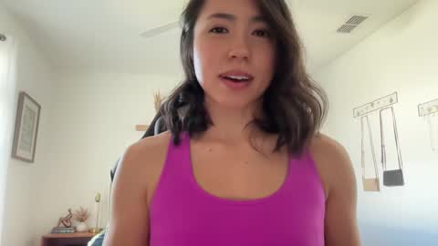 Snapshot of jadelove_ chatting on 6, 3, 2025 Jade Love online show from 6, 3, 2025