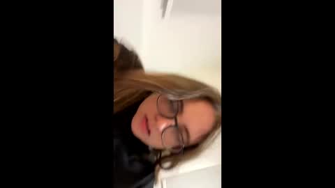 jademonroe0522 online show from 2, 10, 2025