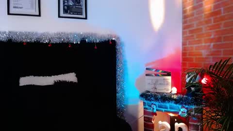 Jaiden online show from 22, 12, 2025