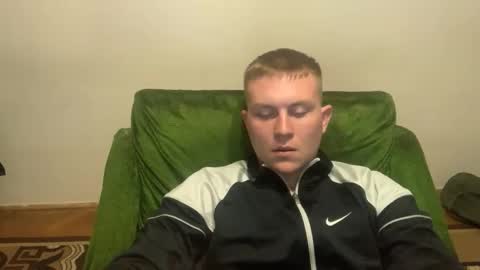 Snapshot of jake_blaze__ chatting on 13, 11, 2025 Max online show from 13, 11, 2025