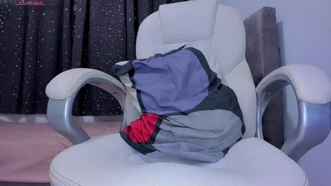 Snapshot of jake_evanss_ chatting on 11, 12, 2024 JAKE online show from 11, 12, 2024